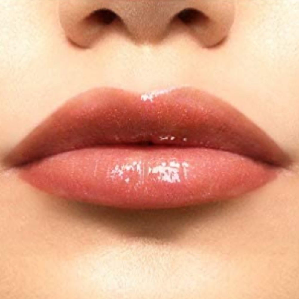 Stila Beauty Boss Lip Gloss - Picture 3 of 16